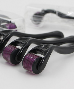 MICRONEEDLE DERMA ROLLER